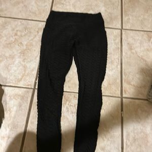 Black “TikTok leggings” very comfortable